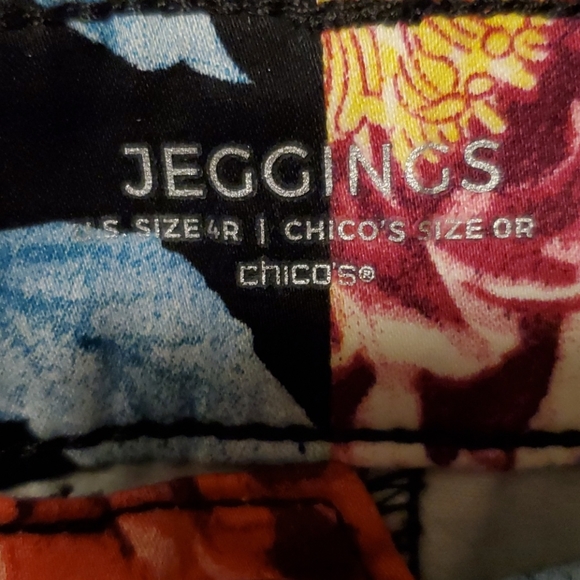 Chico's Floral Print Jeggings - Picture 5 of 6
